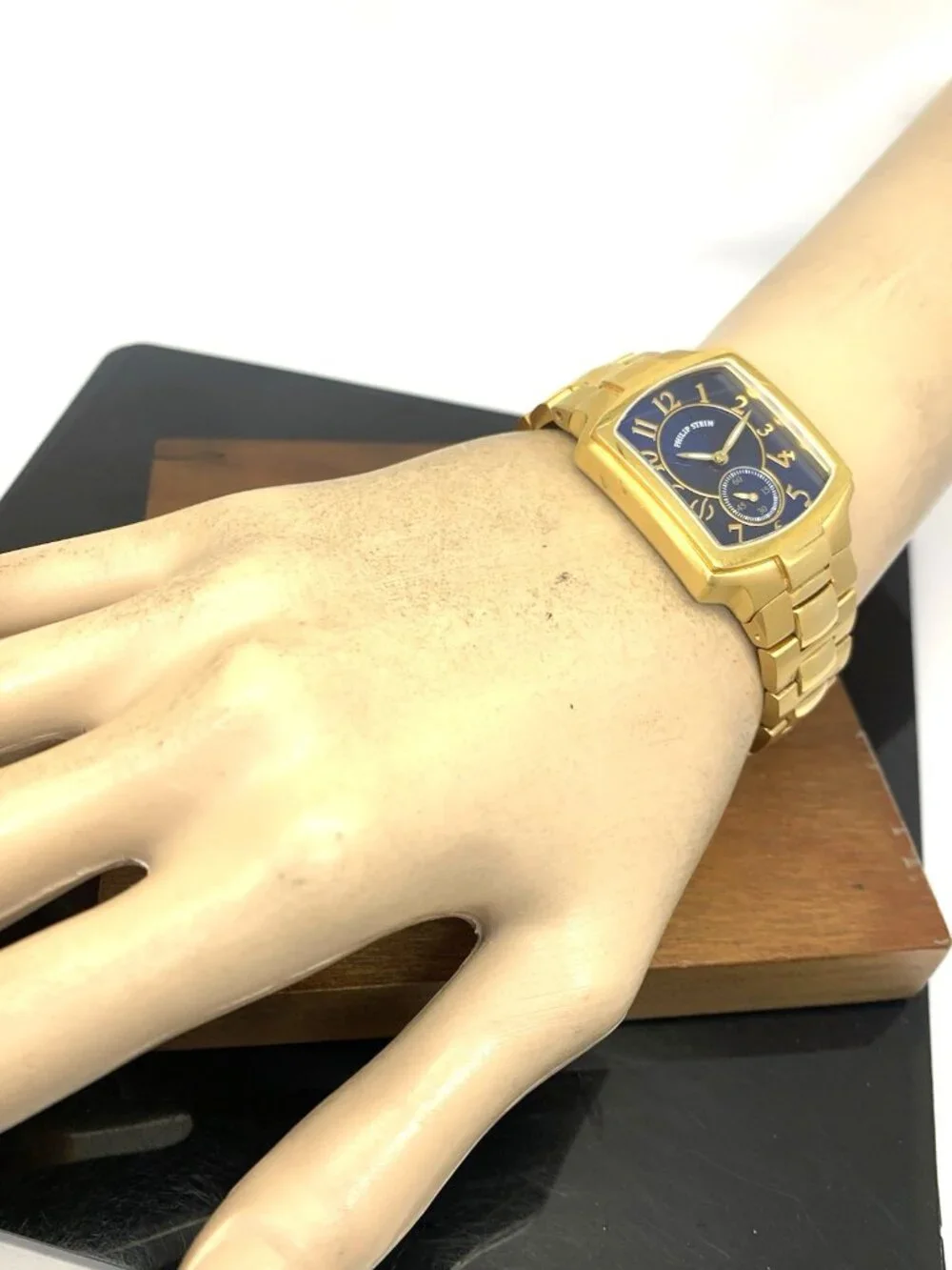 Philip Stein Signature Women's Watch Quartz Blue Dial Gold Stainless Steel 28mm